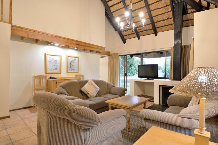 3 bed lounge
